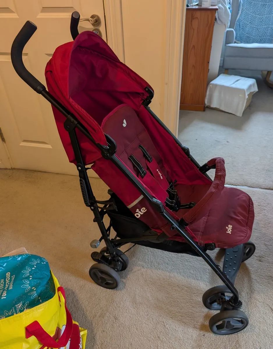 Joie Nitro Lightweight Foldable Stroller - Image 2