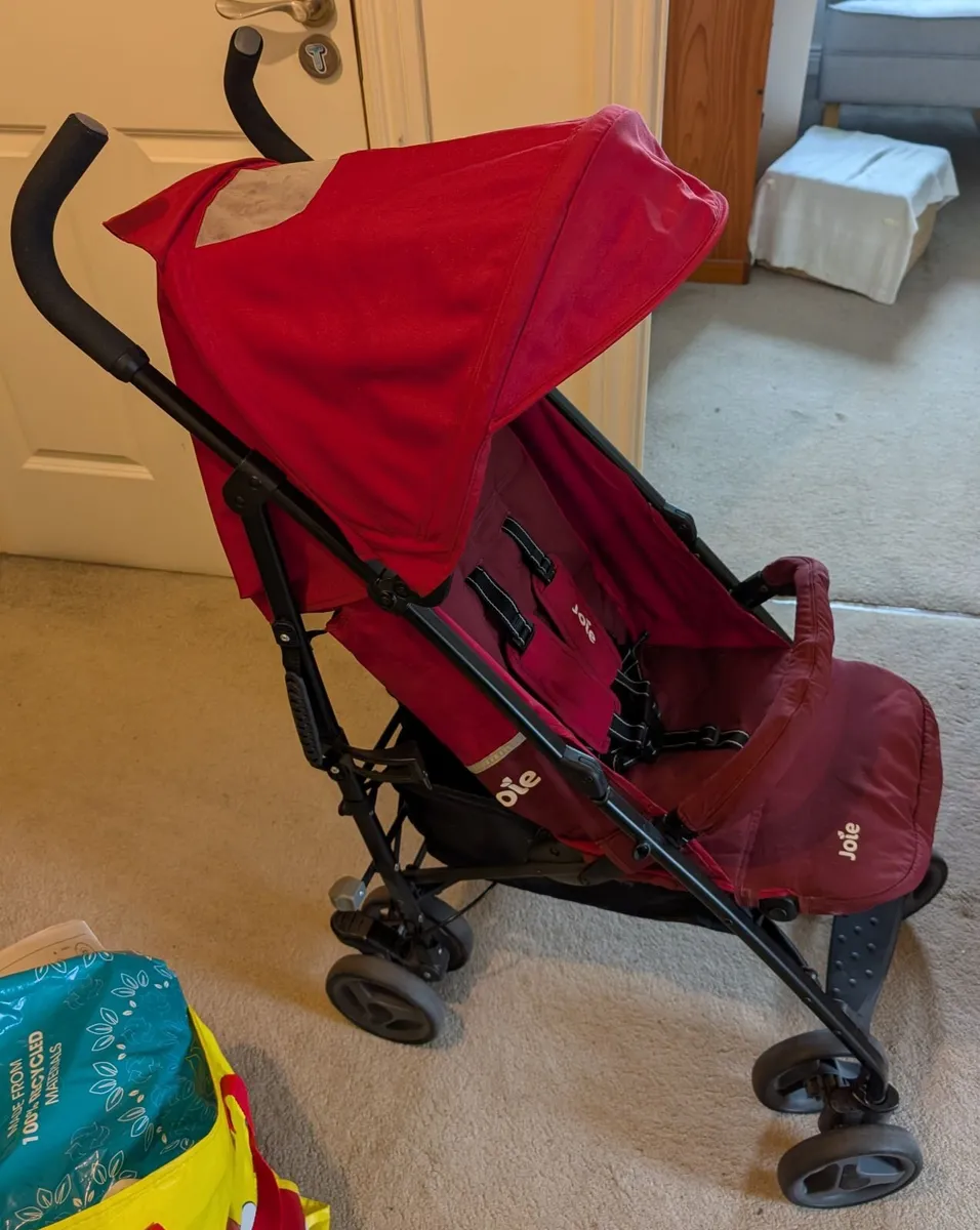 Joie Nitro Lightweight Foldable Stroller - Image 4