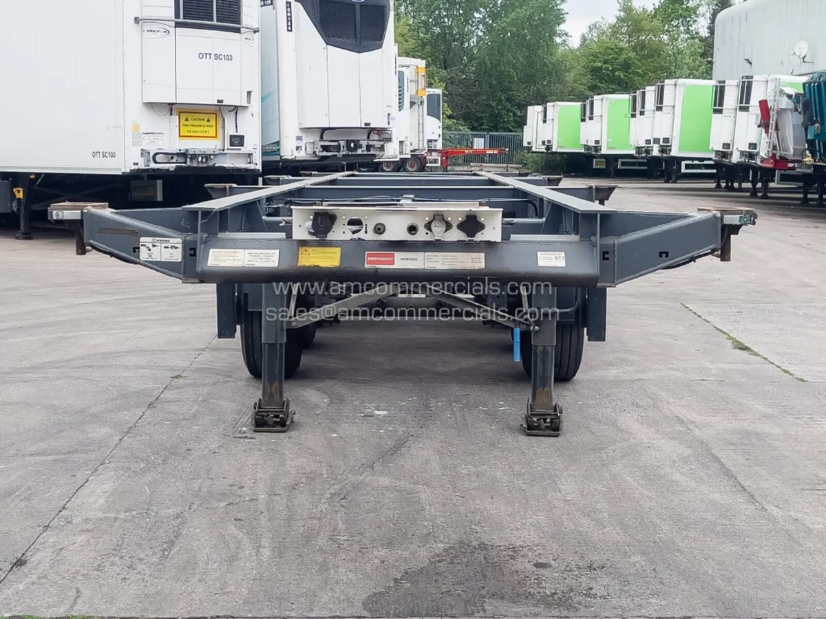2021 KRONE SLIDING SKELETAL TRAILER - Image 2