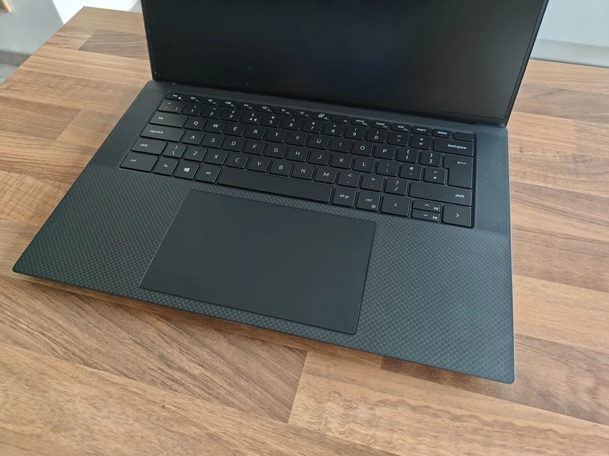 Dell Precision 5550 Laptop | Intel i7 vPro | 16GB - Image 4
