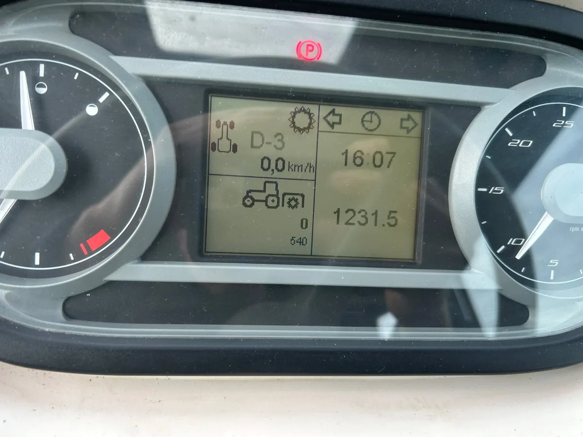 2015 Landini 5-115H - Image 3
