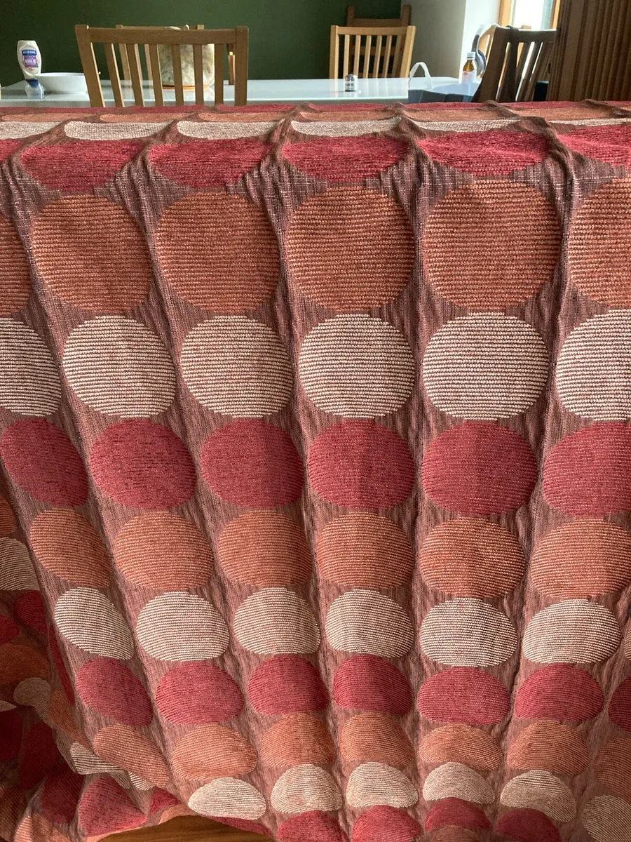 Curtains - Image 1