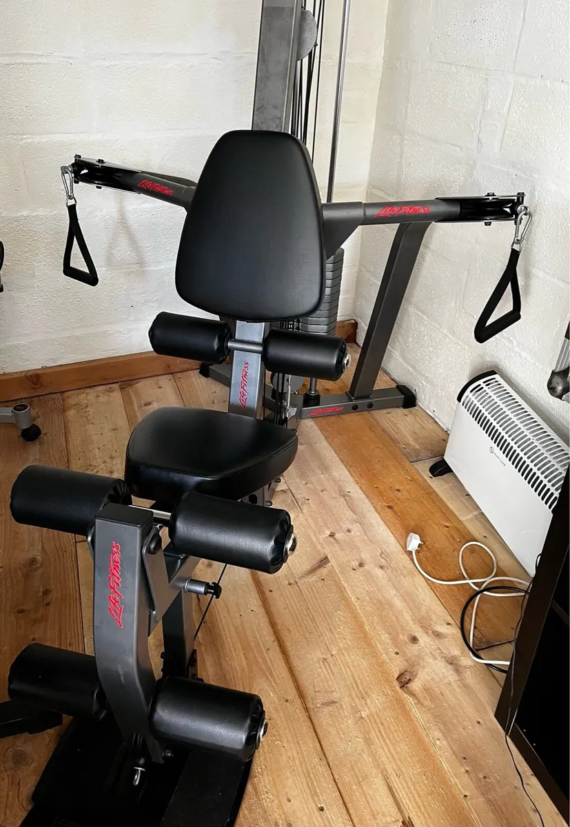 Life fitness G3 multi gym. Commercial - Image 2