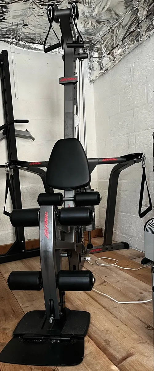 Life fitness G3 multi gym. Commercial - Image 1