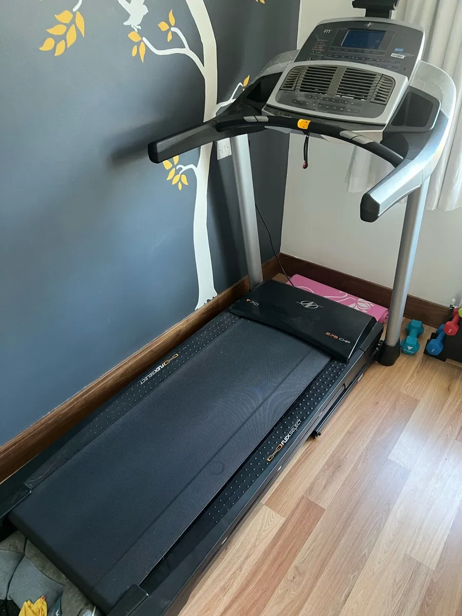 Nordictrack T7.0 treadmill new motor excellent - Image 2