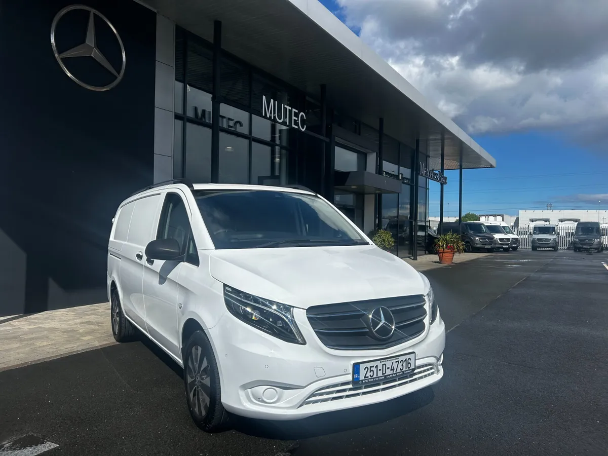 Mercedes-Benz Vito Elegance 2025 119 - Image 3