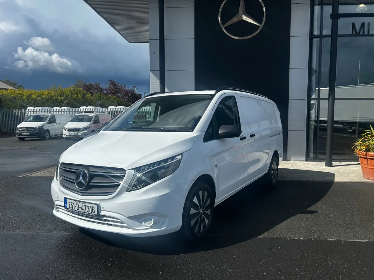 Mercedes-Benz Vito Elegance 2025 119 - Image 2