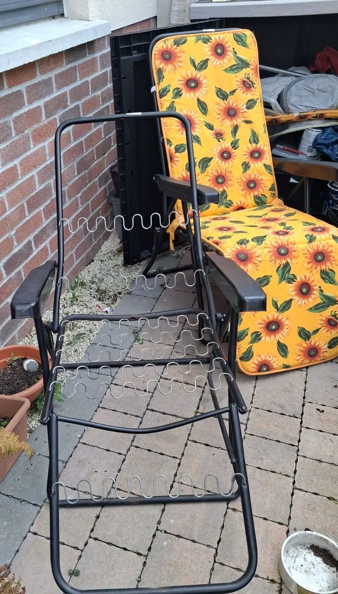 Sun loungers - Image 1