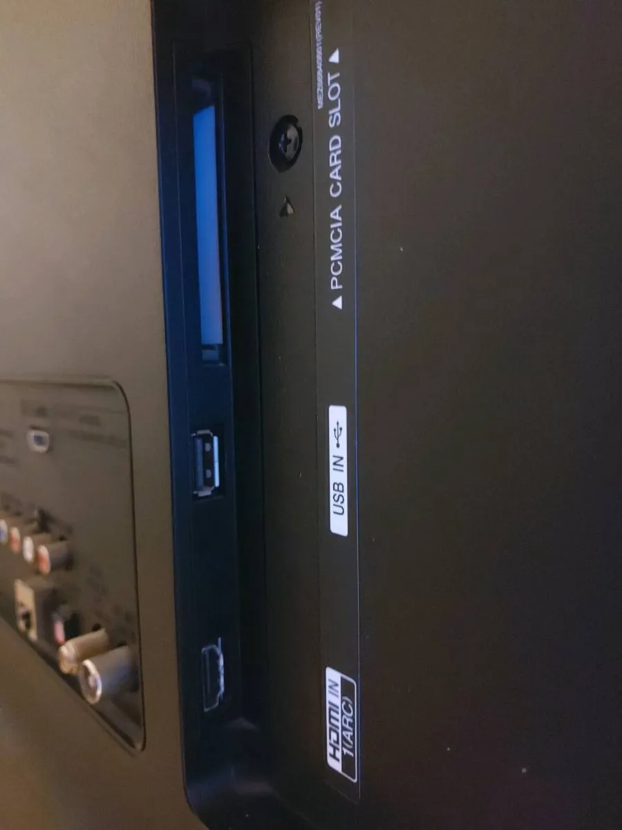 LG 43 inch smart  TV - Image 3