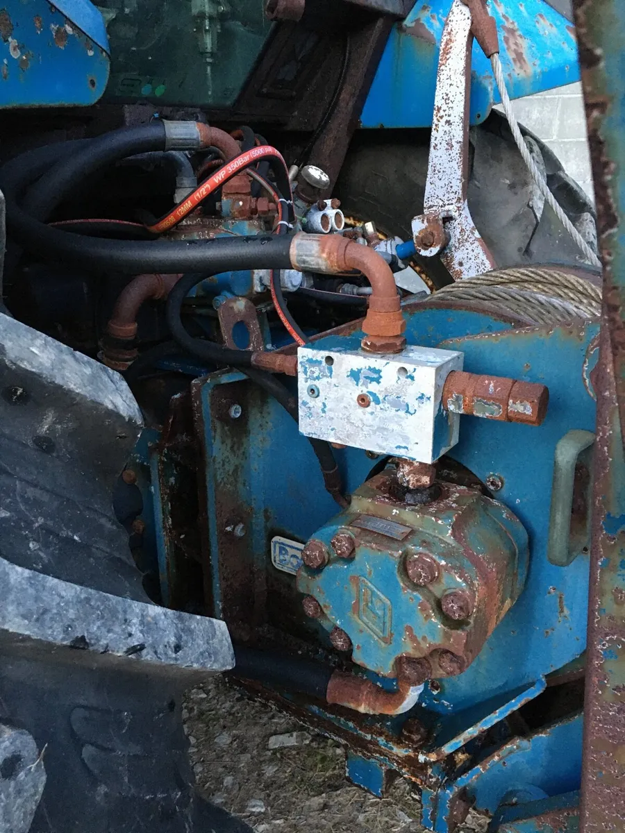 Ford New Holland - Image 2