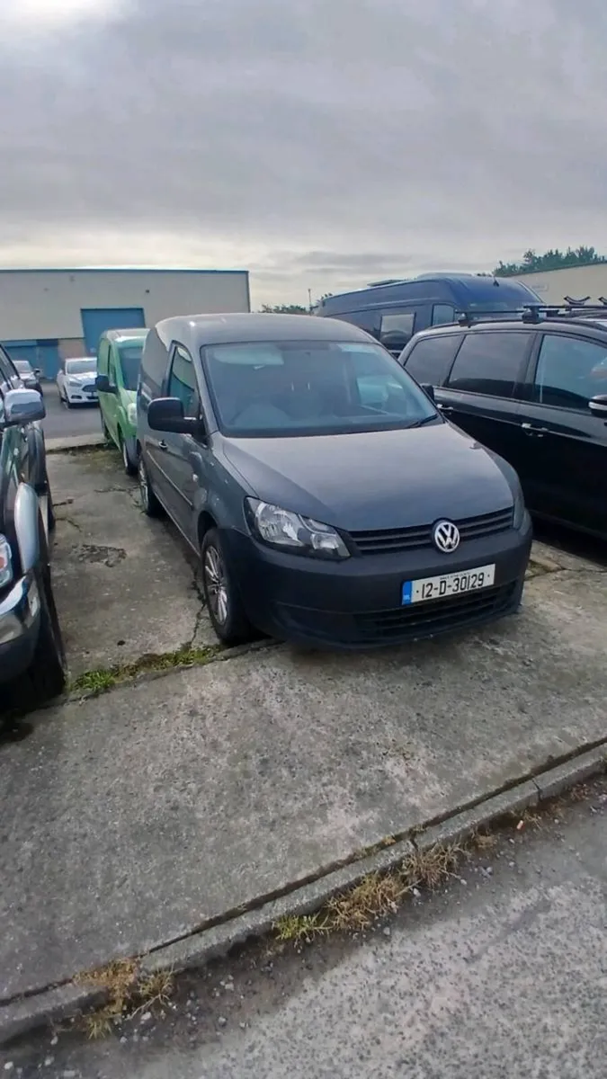 Vw Caddy - Image 2