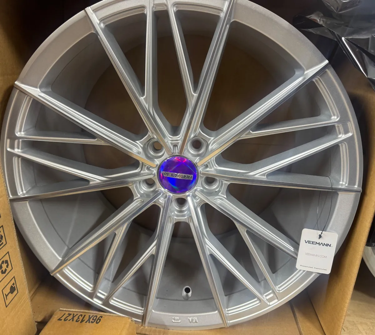19” 8.5 veemann 5x112 www.fkalloys.ie