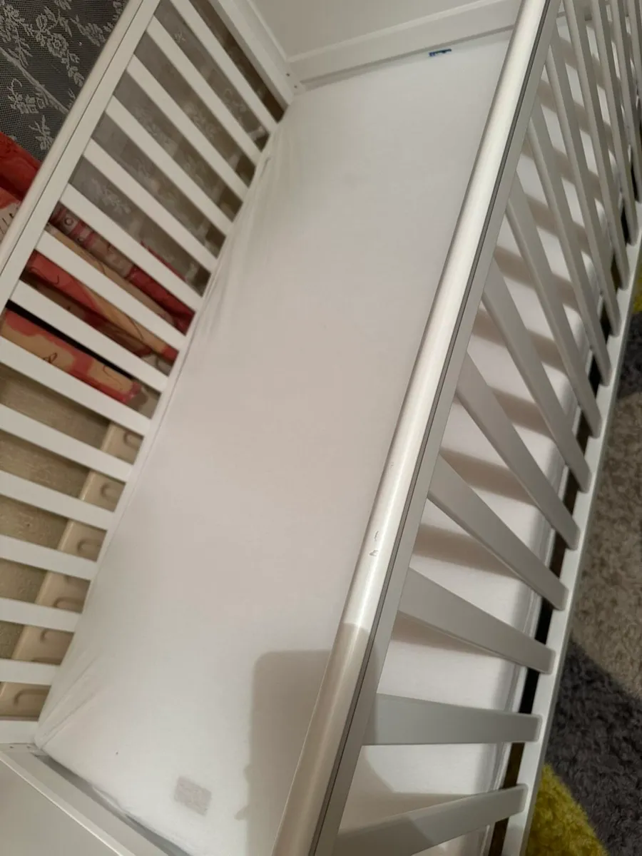 Brand New Baby Crib - Image 4