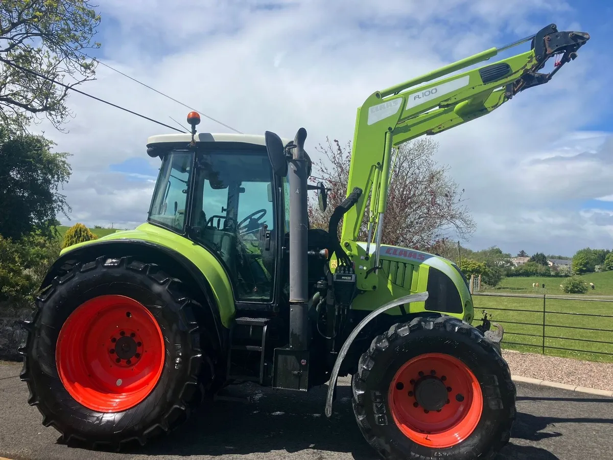 2010 CLAAS Arion 640 with Loader - Image 2
