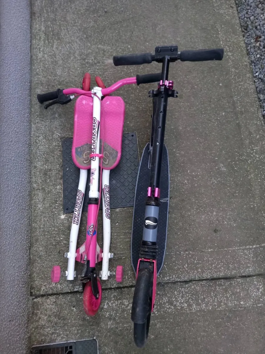 Children's Scooter x2 - Image 1