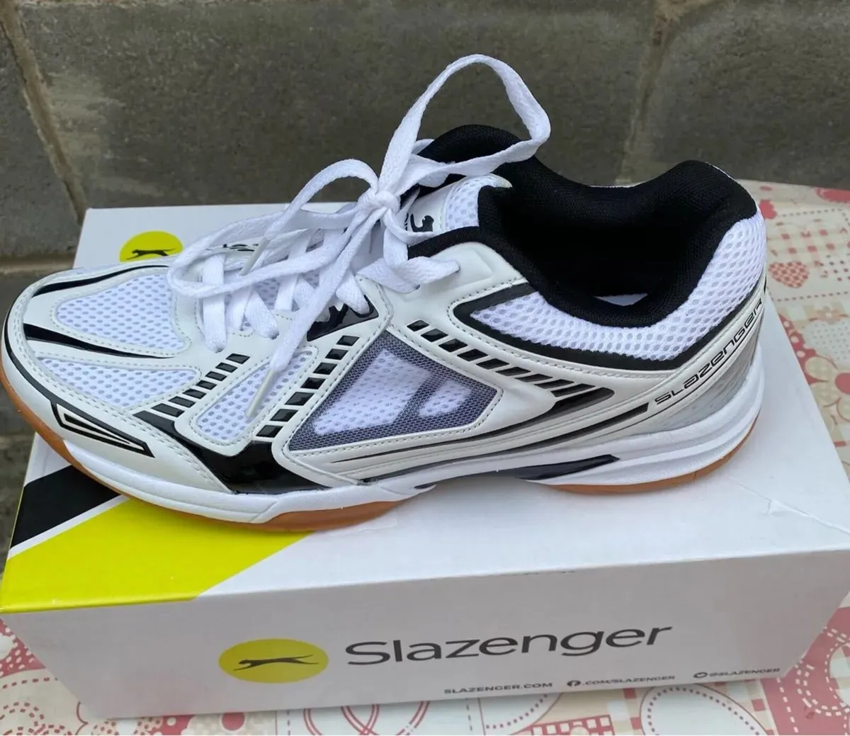 NEW IN BOX Slazenger Rubber Sole Court Runners, 42 - Image 1