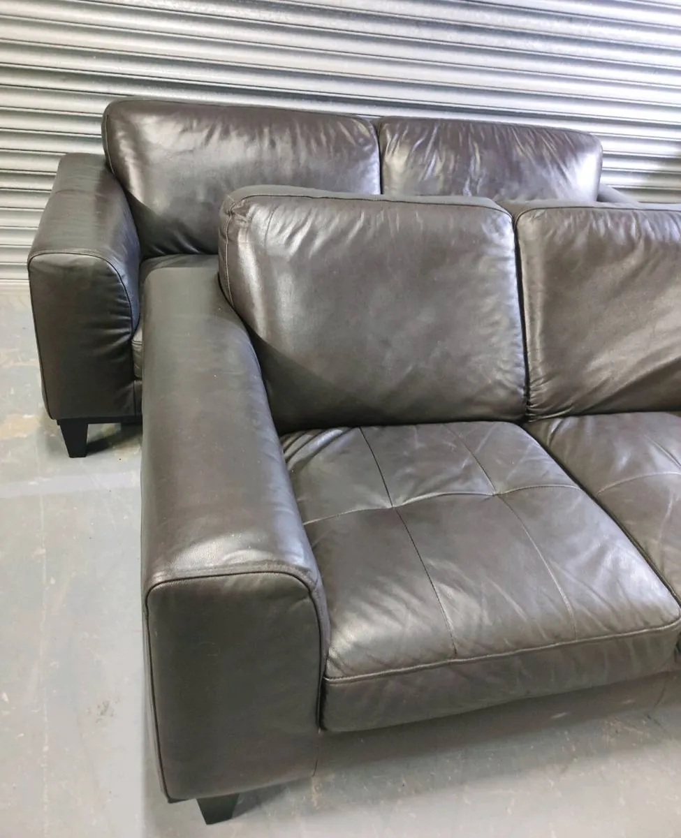 3+2 seater leather sofa couch set - Image 1