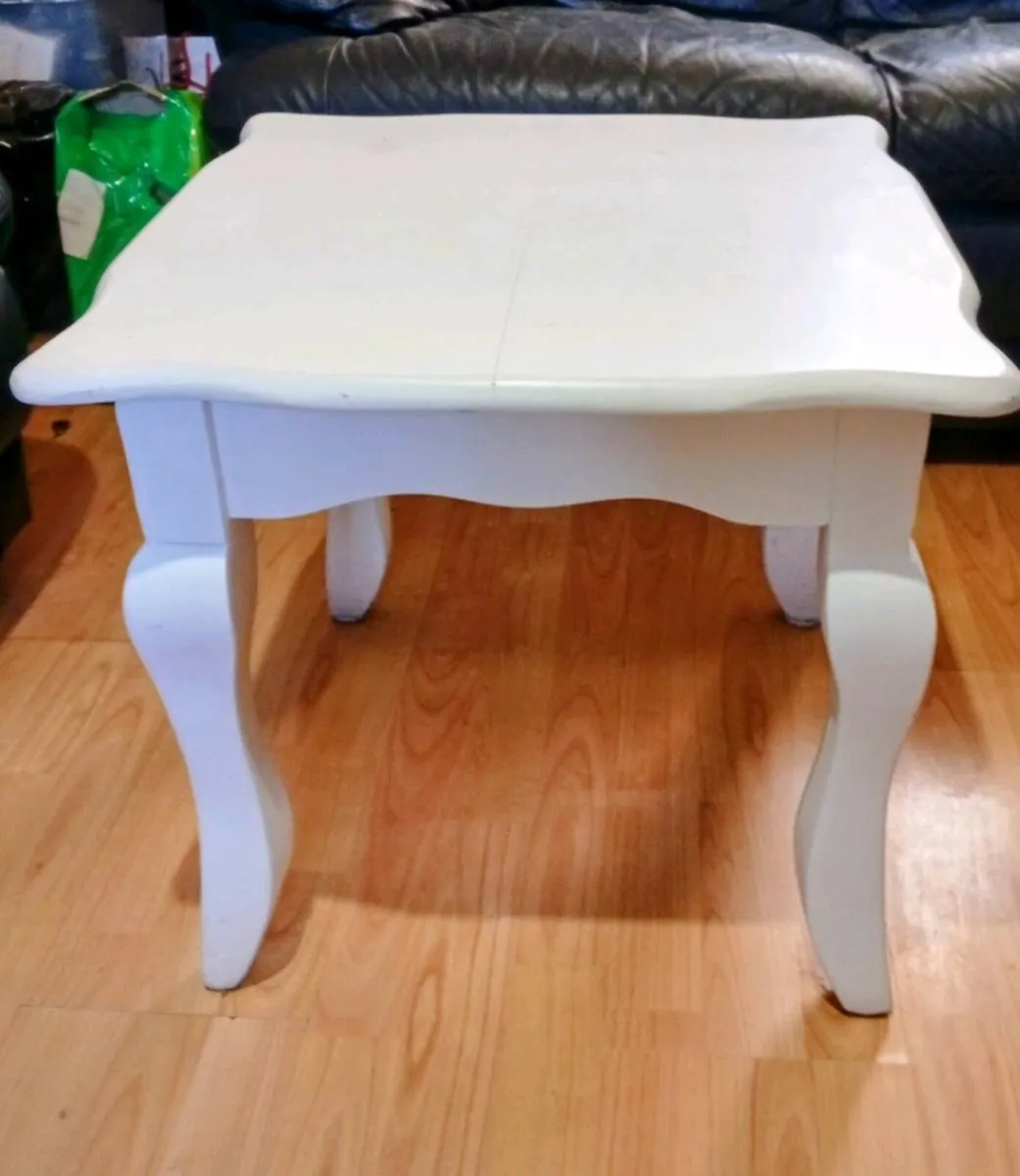 2 white kitchen chairs and white coffee table. - Image 3