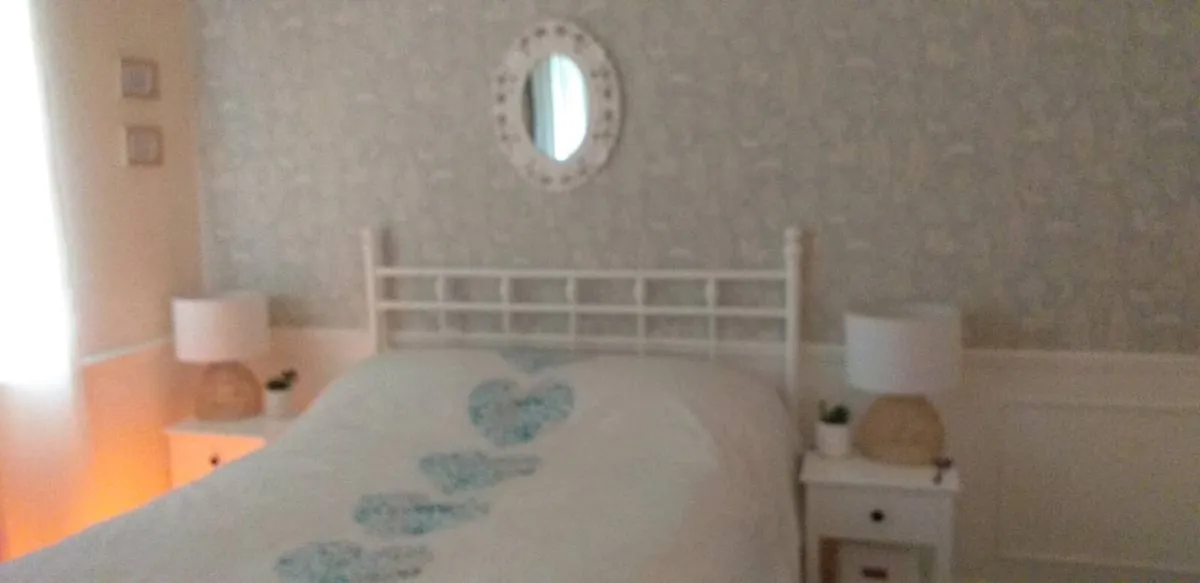 Double headboard white - Image 3