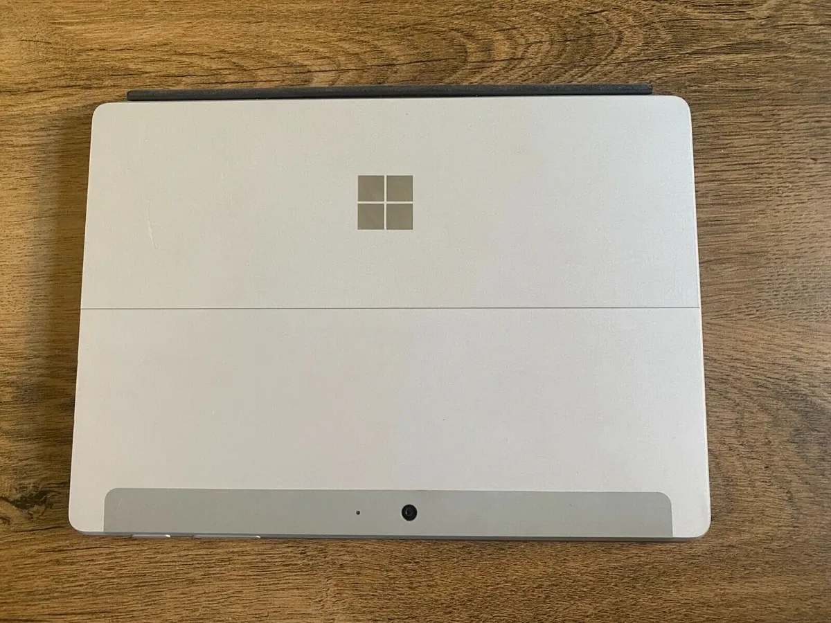 Microsoft Surface Go 10" 1824 Tablet 8GB 128GB SSD - Image 2