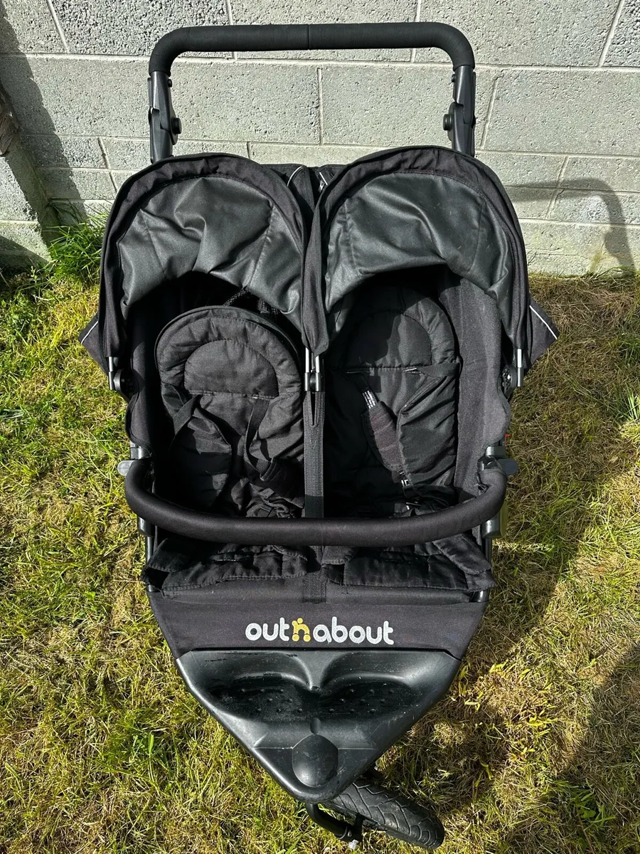 Out n About Double Buggy Full Set + Bassinet - Image 4