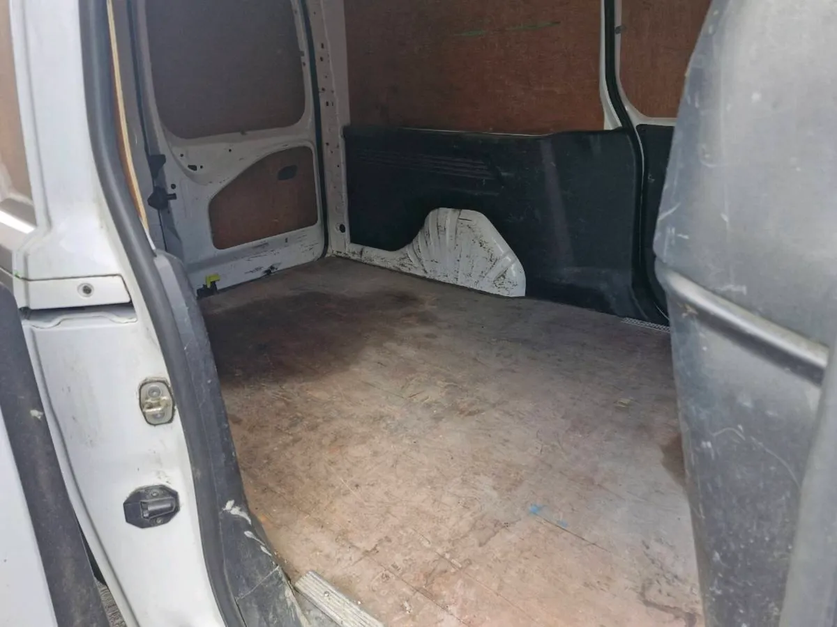 Opel Combo 2020 LWB - Image 2