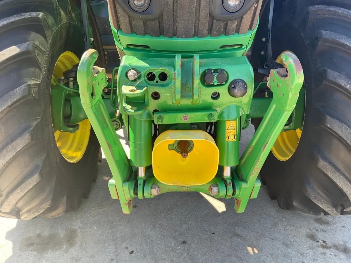 JOHN DEERE 6250R 4WD TRACTOR - Image 4