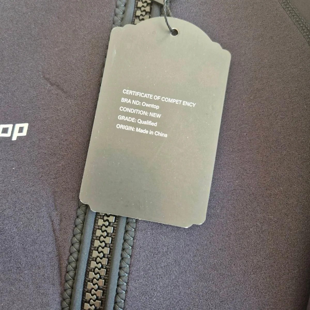 Women's Wetsuit,  3/2mm, M, Brand New - Image 3