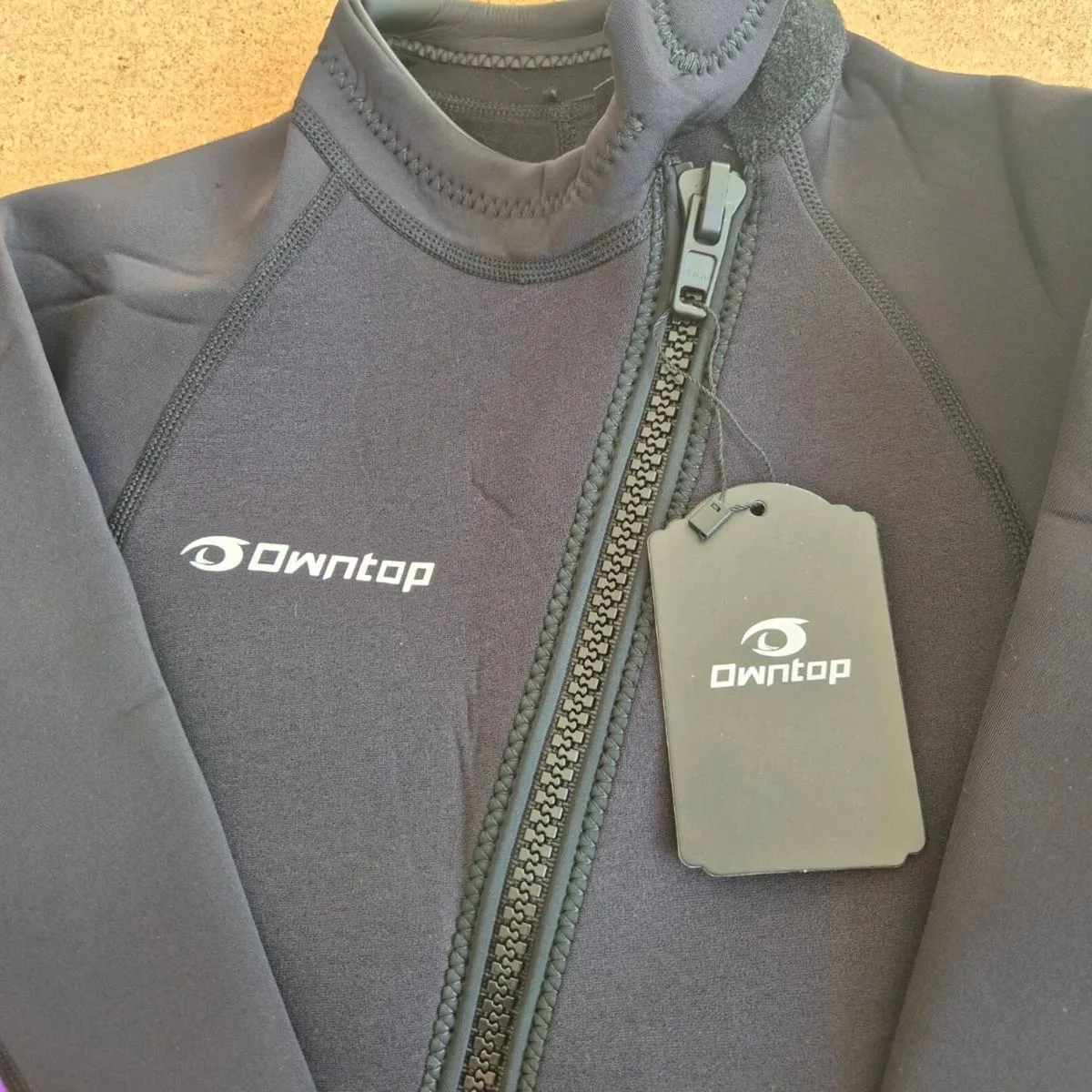 Women's Wetsuit,  3/2mm, M, Brand New - Image 4