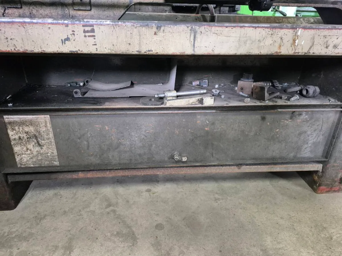 Harrison m300 long bed lathe - Image 4