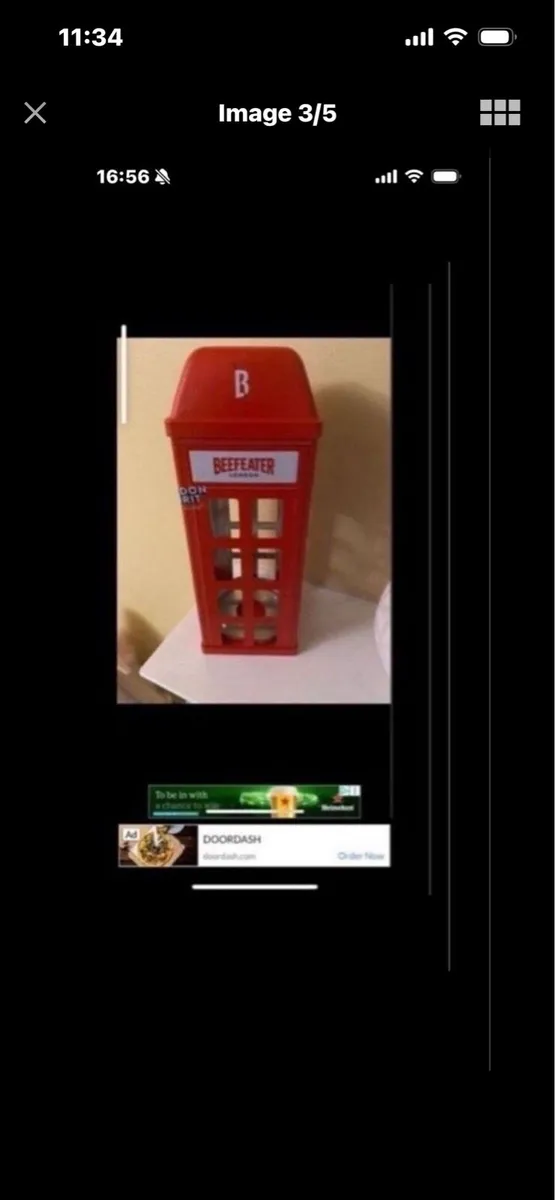 Very Rare Beefeater Metal Display Box - Image 2