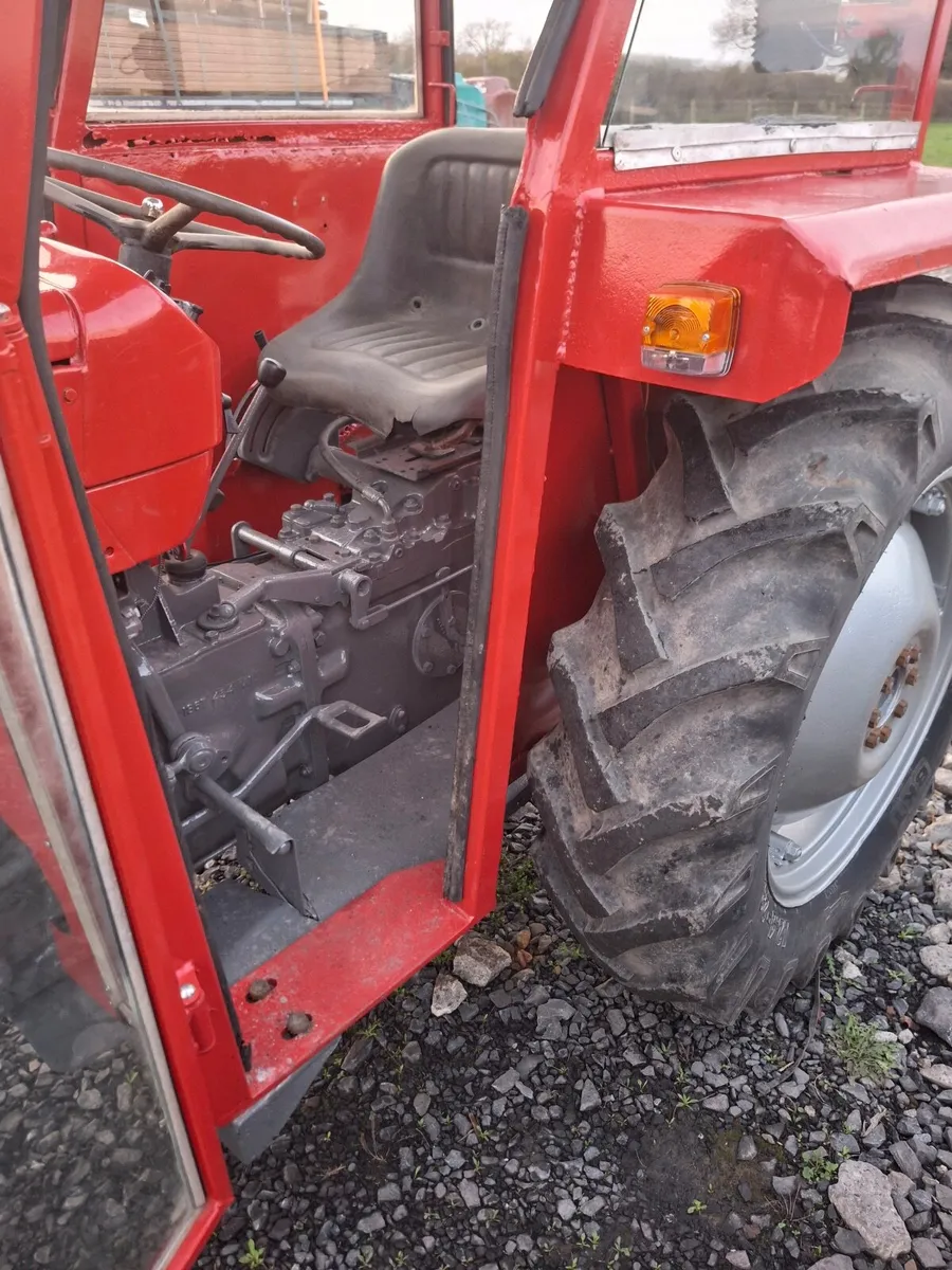 Massey Ferguson 135 - Image 2