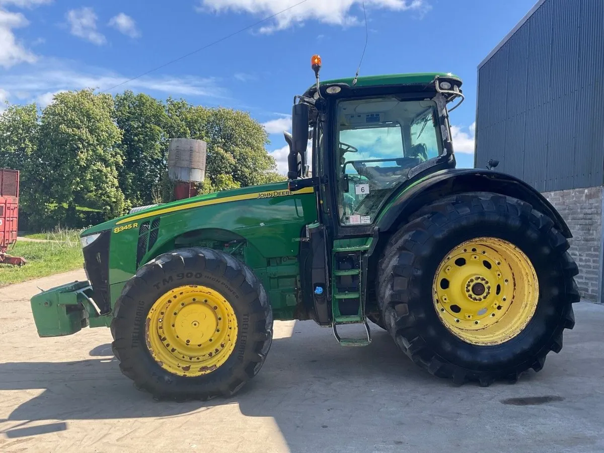 JOHN DEERE 8345R 4WD TRACTOR - Image 4