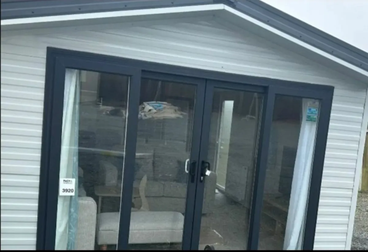 Mobile home - Image 1