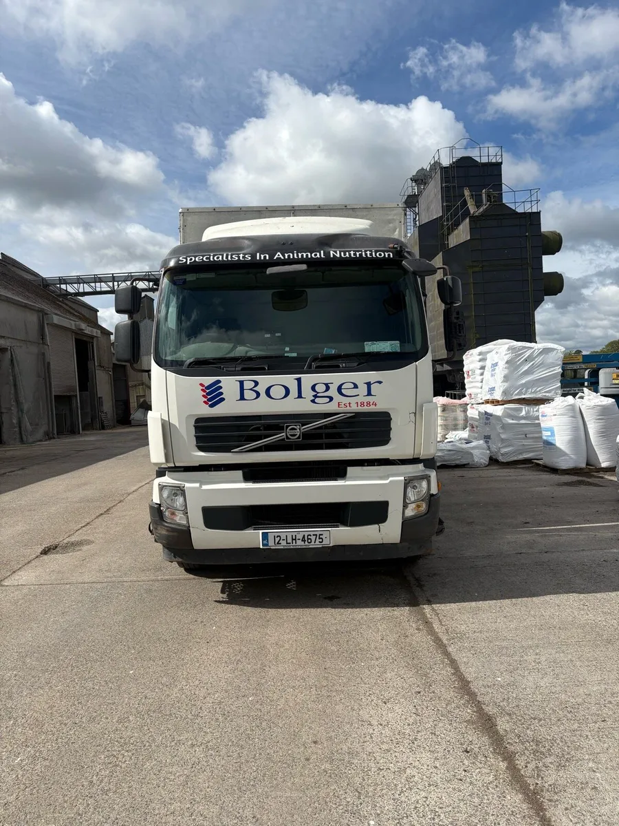 Volvo FE 300 - Image 2