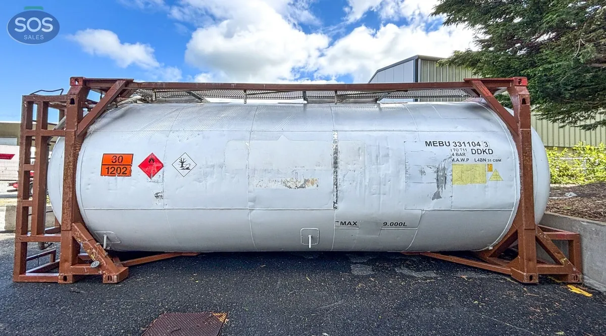 2002 Meeberg 31000L ISO Tanks - Image 3