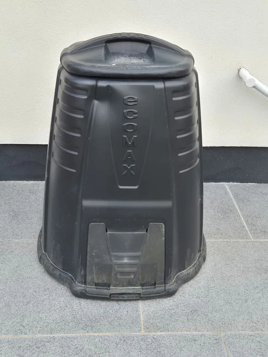 Compost bin for FREE
