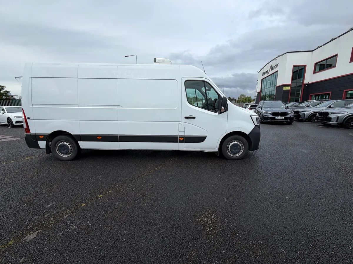Renault Master Fridge - Image 2