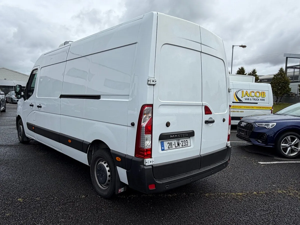 Renault Master Fridge - Image 4