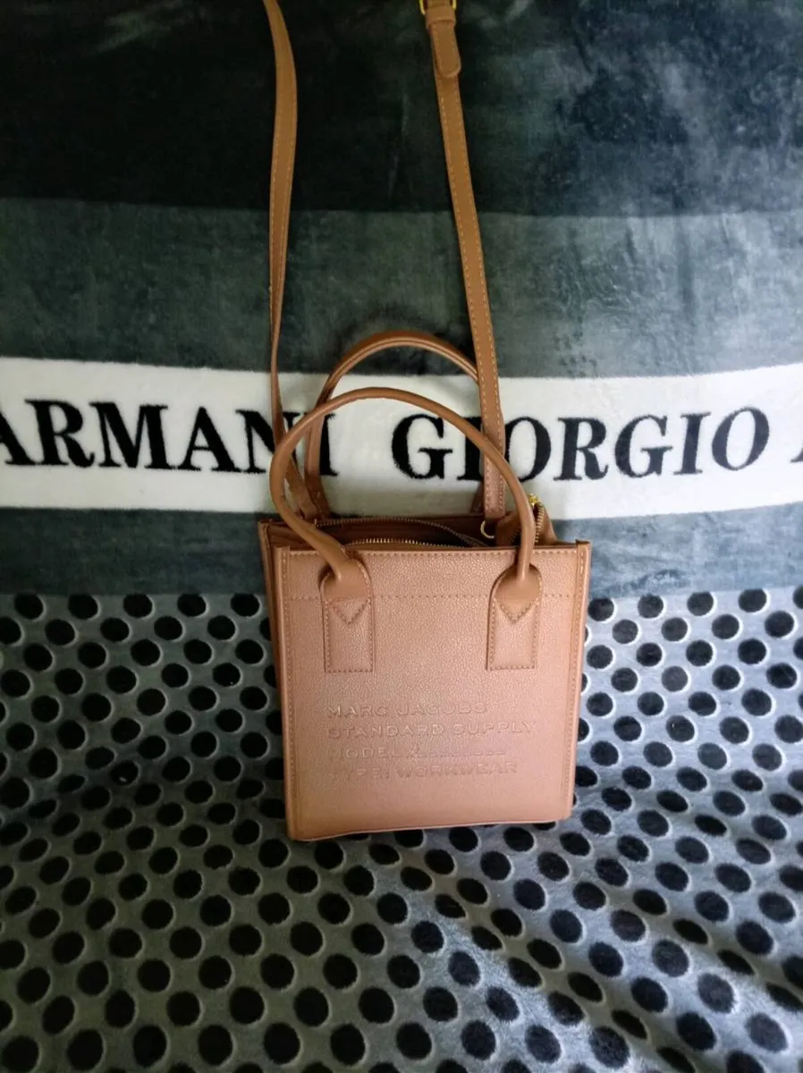 Marc Jacobs handbag - Image 2