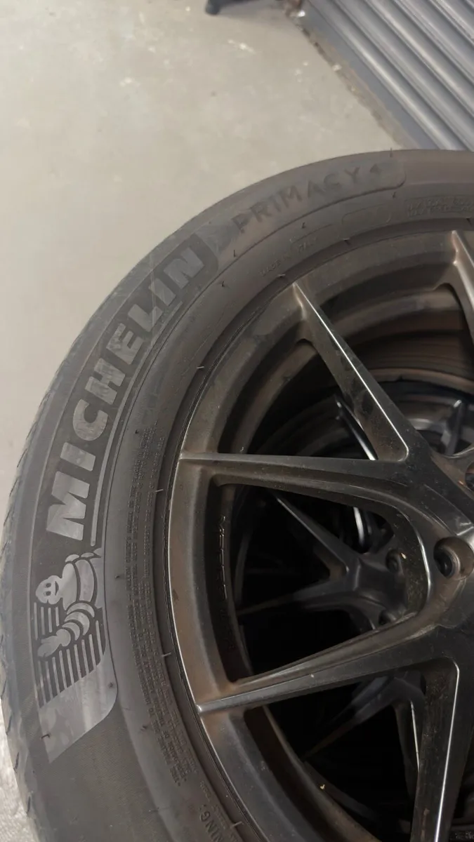 4X Alloys/Tire 18ich / Volkswagen/Audi/Skoda - Image 4