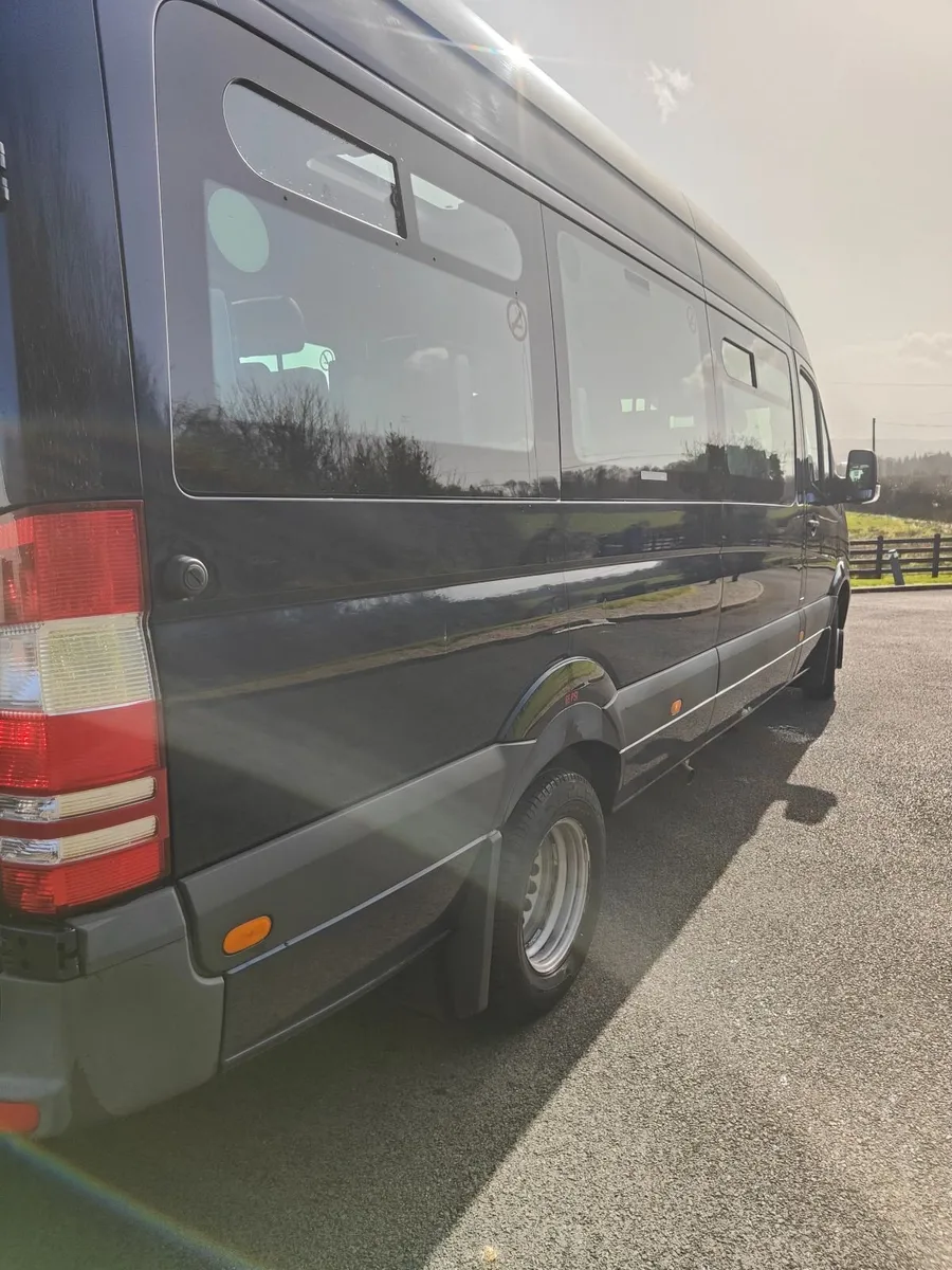 2015 sprinter 21 seater - Image 2