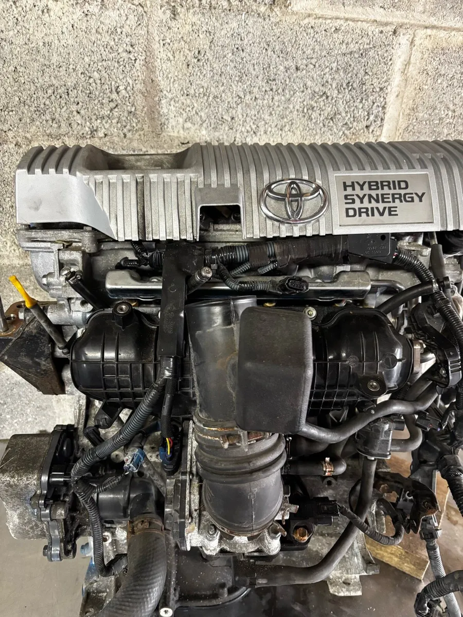 Toyota Prius w30 1.8 hybrid engine - Image 1