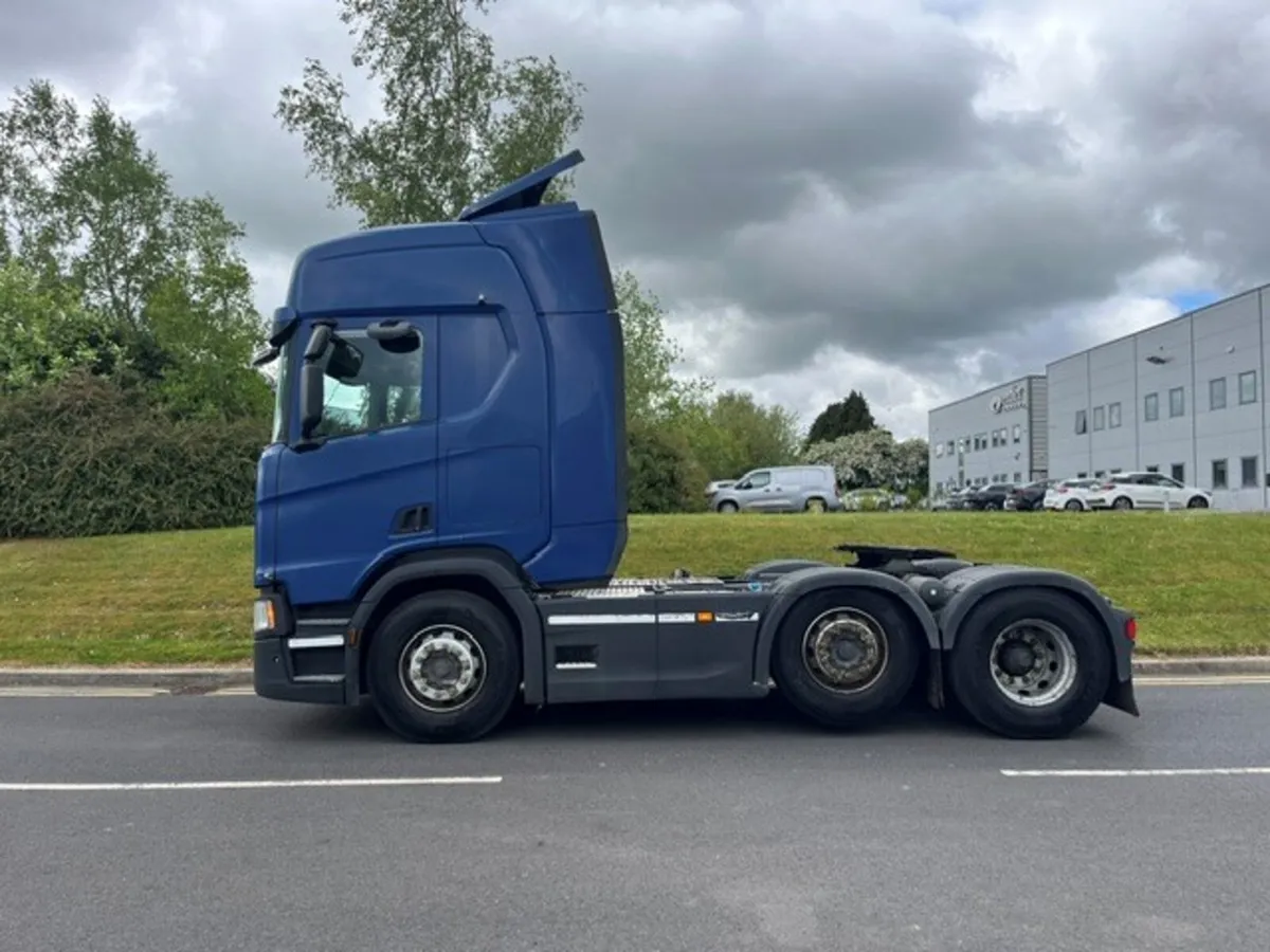 Scania R450 6X2  2018 - Image 2