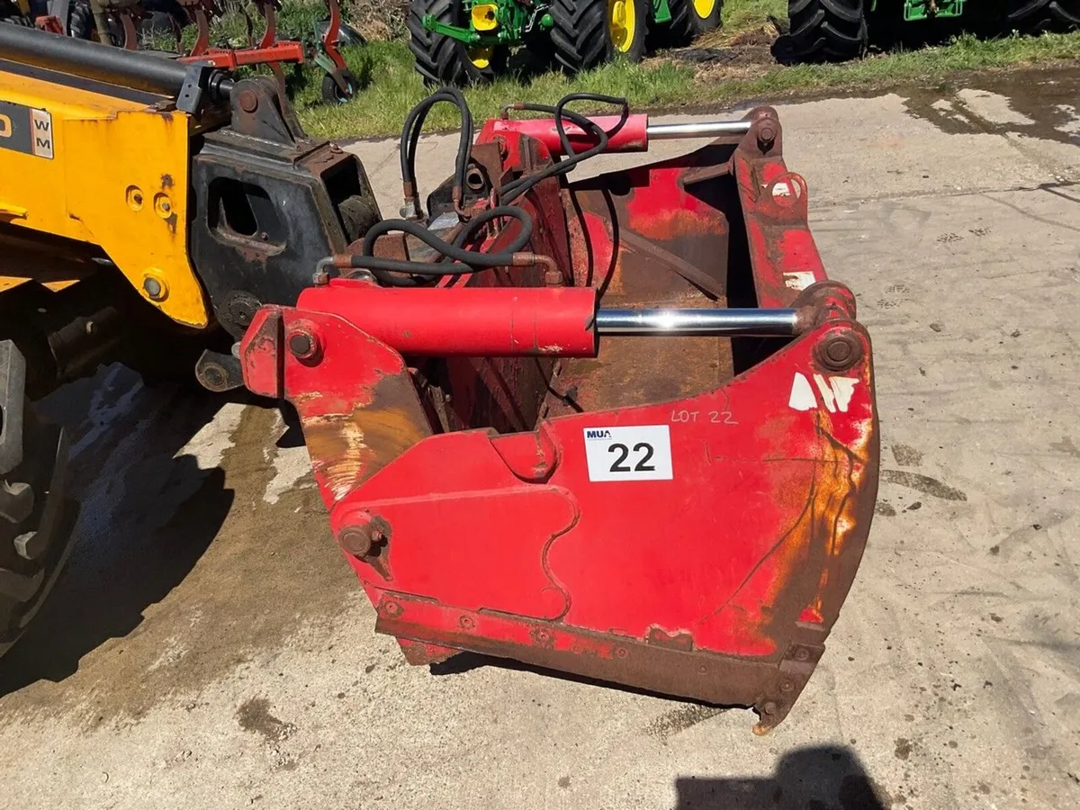 APPROX. 6ft REDROCK HYDRAULIC SILAGE BLOCK CUTTER - Image 3