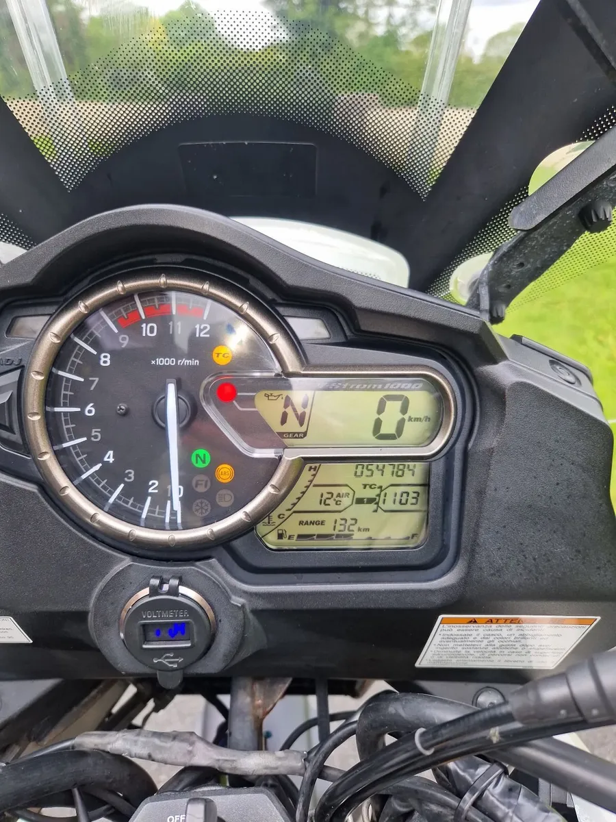 Suzuki V-Strom 2015 - Image 2