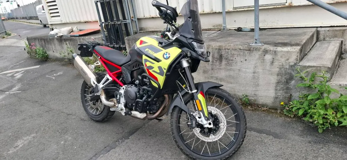 Bmw f900gs - Image 1