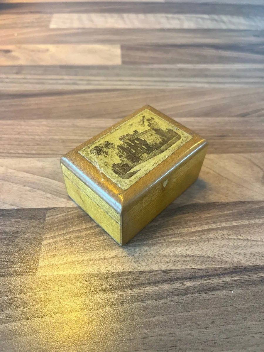 Mauchline Ware Stobo Castle Souvenir Box - Image 2