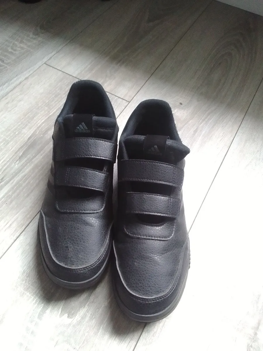 Trainers - Image 2
