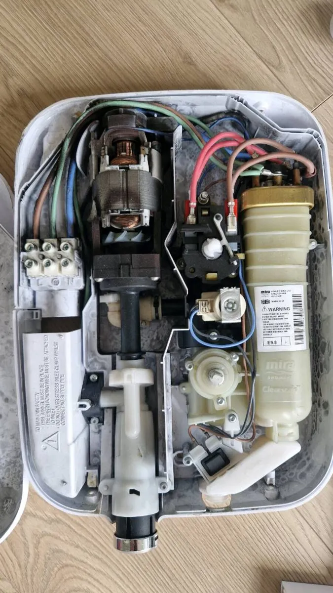 Mira elite qt shower (parts) - Image 2